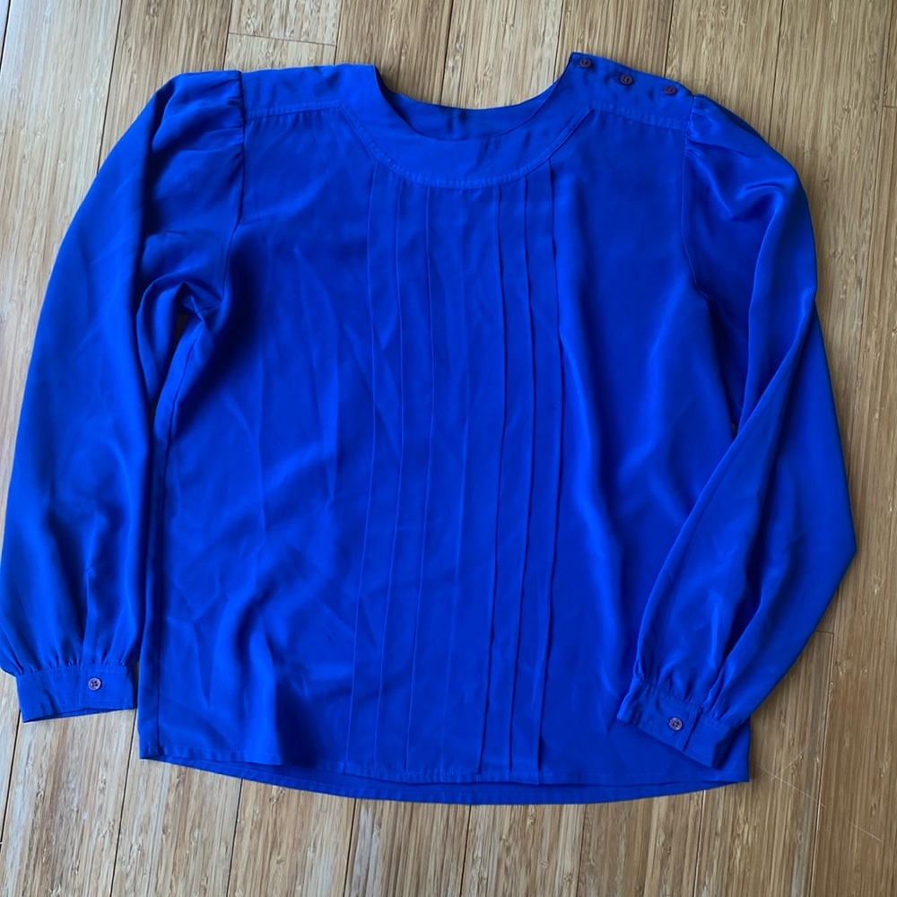 🌟5 for $15🌟 royal blue blouse